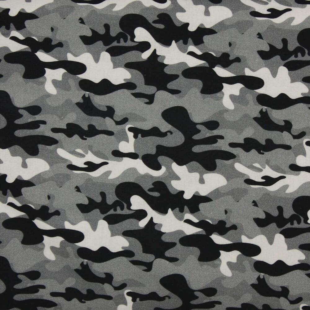 REMNANT - 48cm x 72cm - Camouflage Arctic 100% cotton