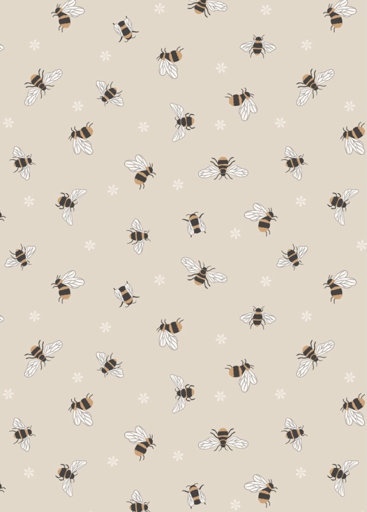 REMNANT! 34cm x 110cm | Lewis and Irene | Queen Bee | Bees on dark cream (£12 metre)