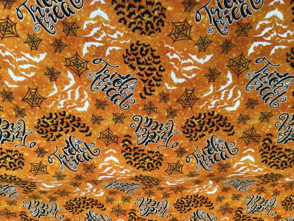 Blank Quilting | Hallowishes | Trick or Treat | Orange (£13 metre)