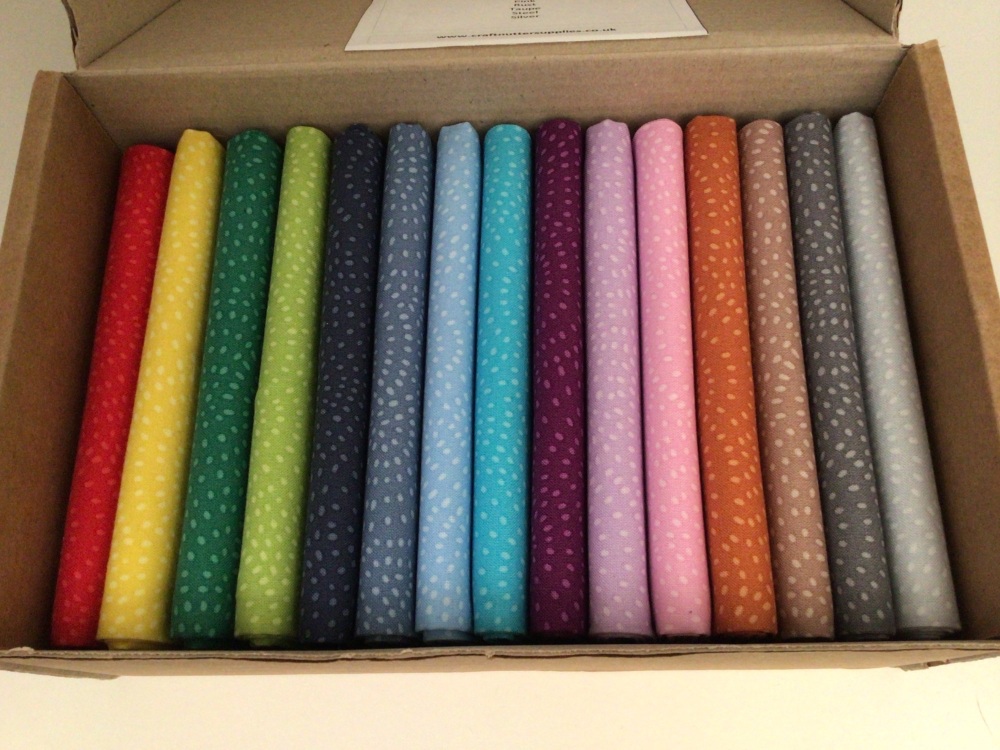 Dashwood Studio | Twist | 15-piece Fat Quarter Bundle Box | Box C