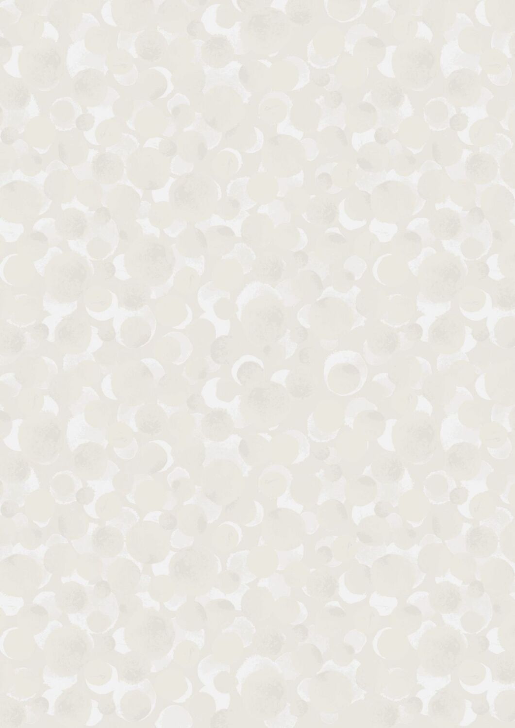 REMNANT! 56cm x 110cm | Lewis & Irene | Bumbleberries | Cream (£12 metre)
