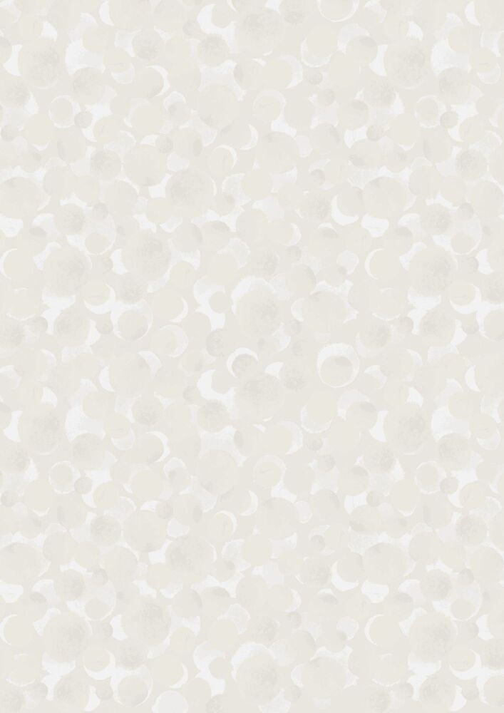 REMNANT! 56cm x 110cm | Lewis & Irene | Bumbleberries | Cream (&pound;12 metre)