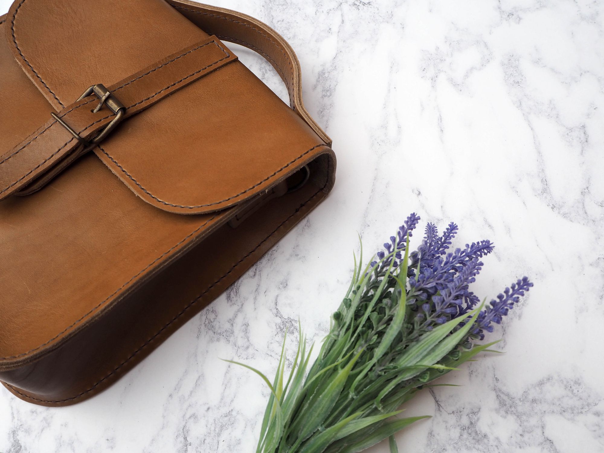 leather messenger bag