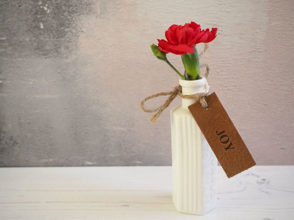 Handmade Leather Joy Tags - Set of 10 - Reusable Gift Tags, Wedding Favour Tags - Tan Brown & Cream