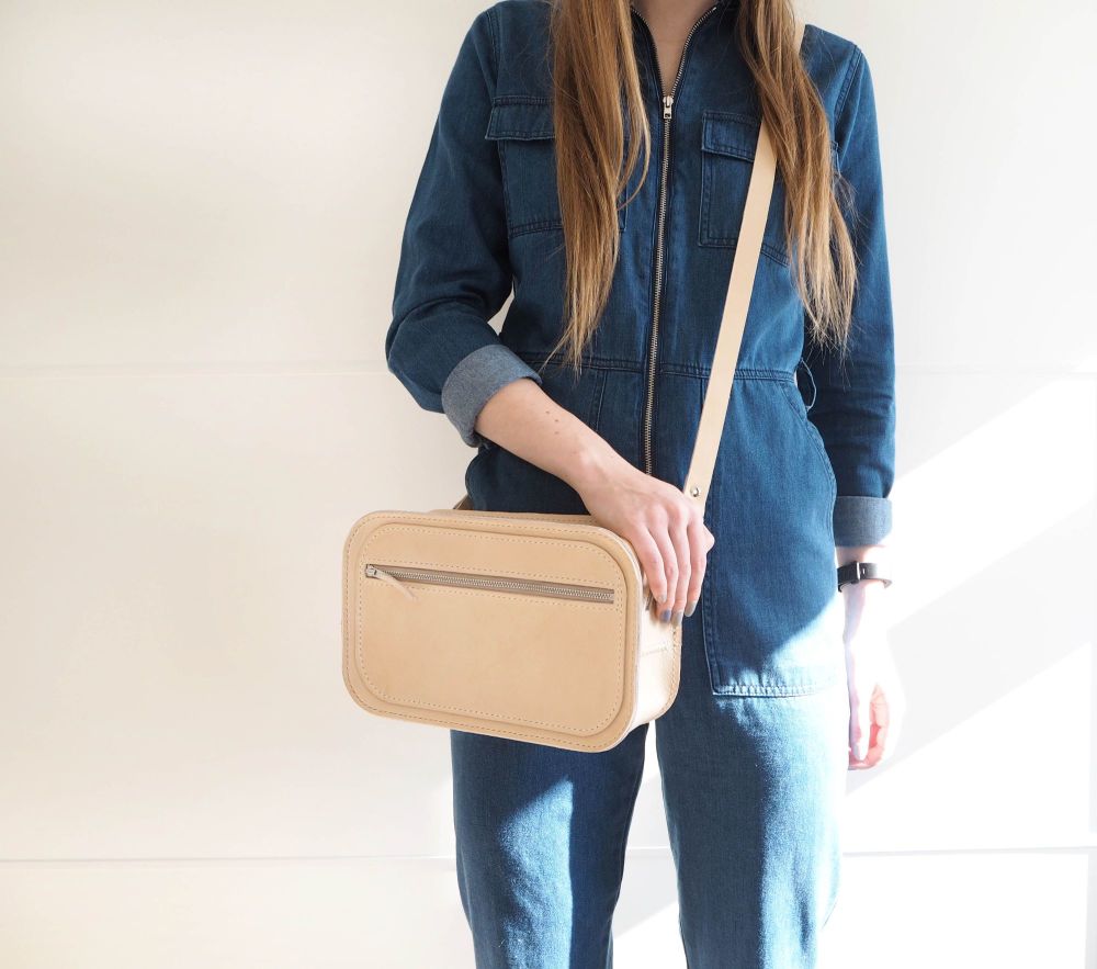 Genuine Hand Stitched Leather Becca Shoulder/Belt Bag - Natural Cream