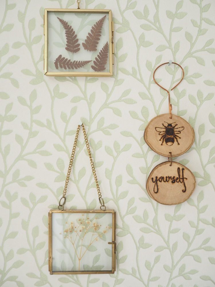 Hanging Wood Slice & Copper Bee Yourself Wall Decoration
