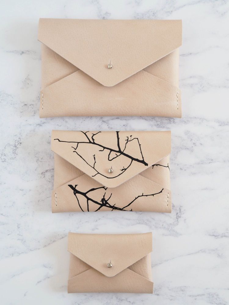 Multiple Sizes - Twig Design Folded Pouch