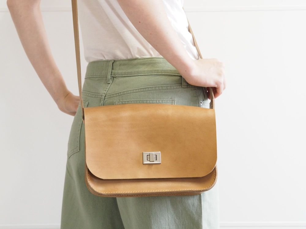 Genuine Hand Stitched Leather 'Abigail' Bag - Thick Tan Brown