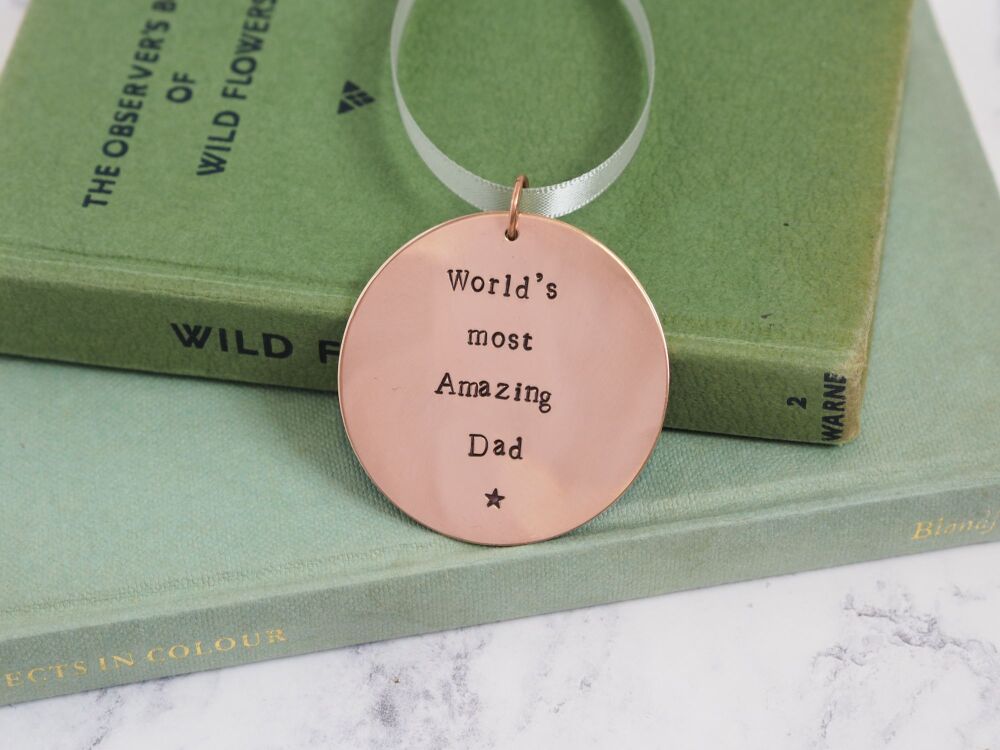 Copper Hanging Medal Decoration - World's Most Amazing Dad - Super Seconds