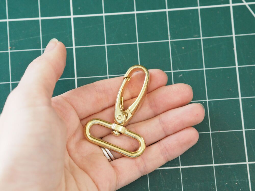 30mm lobster clasps - packs of 10