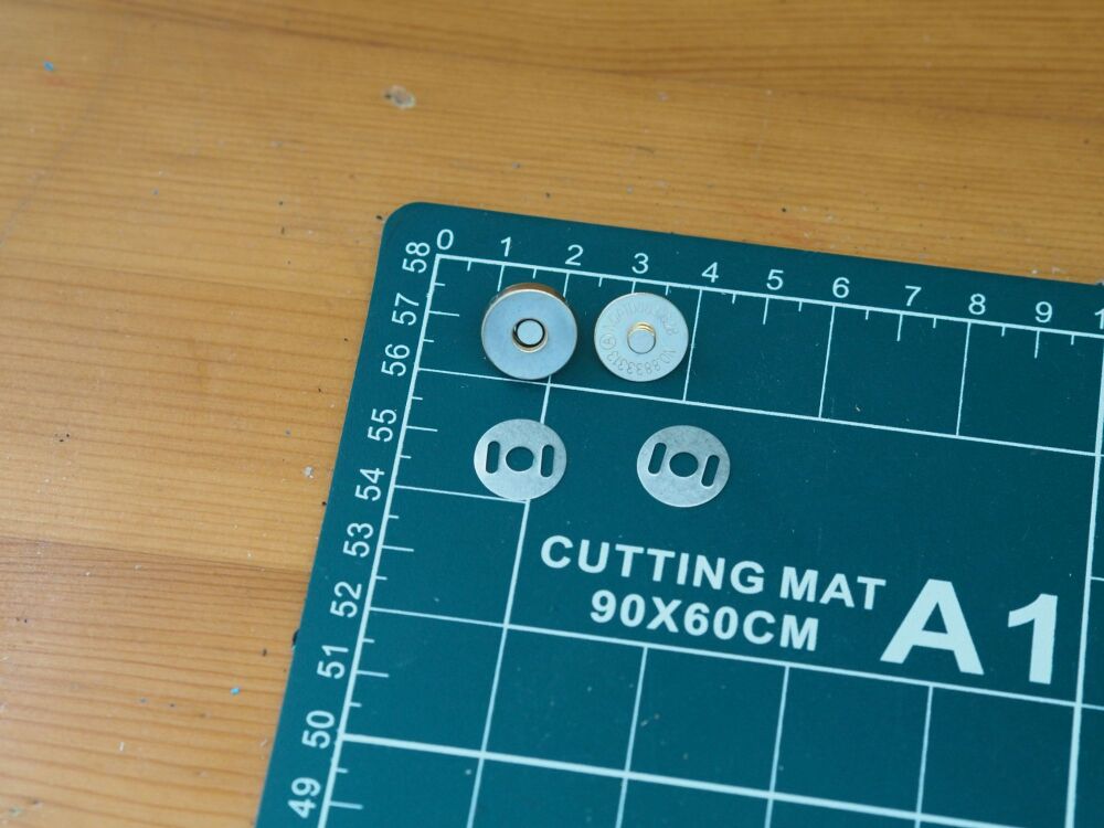 14mm magnet closure snaps - Antique brass, silver, brass colour