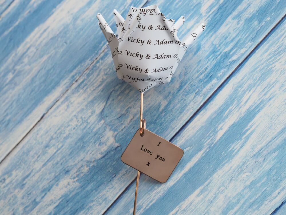 Single Personalised Names & Date Personalised Rose and Display Box