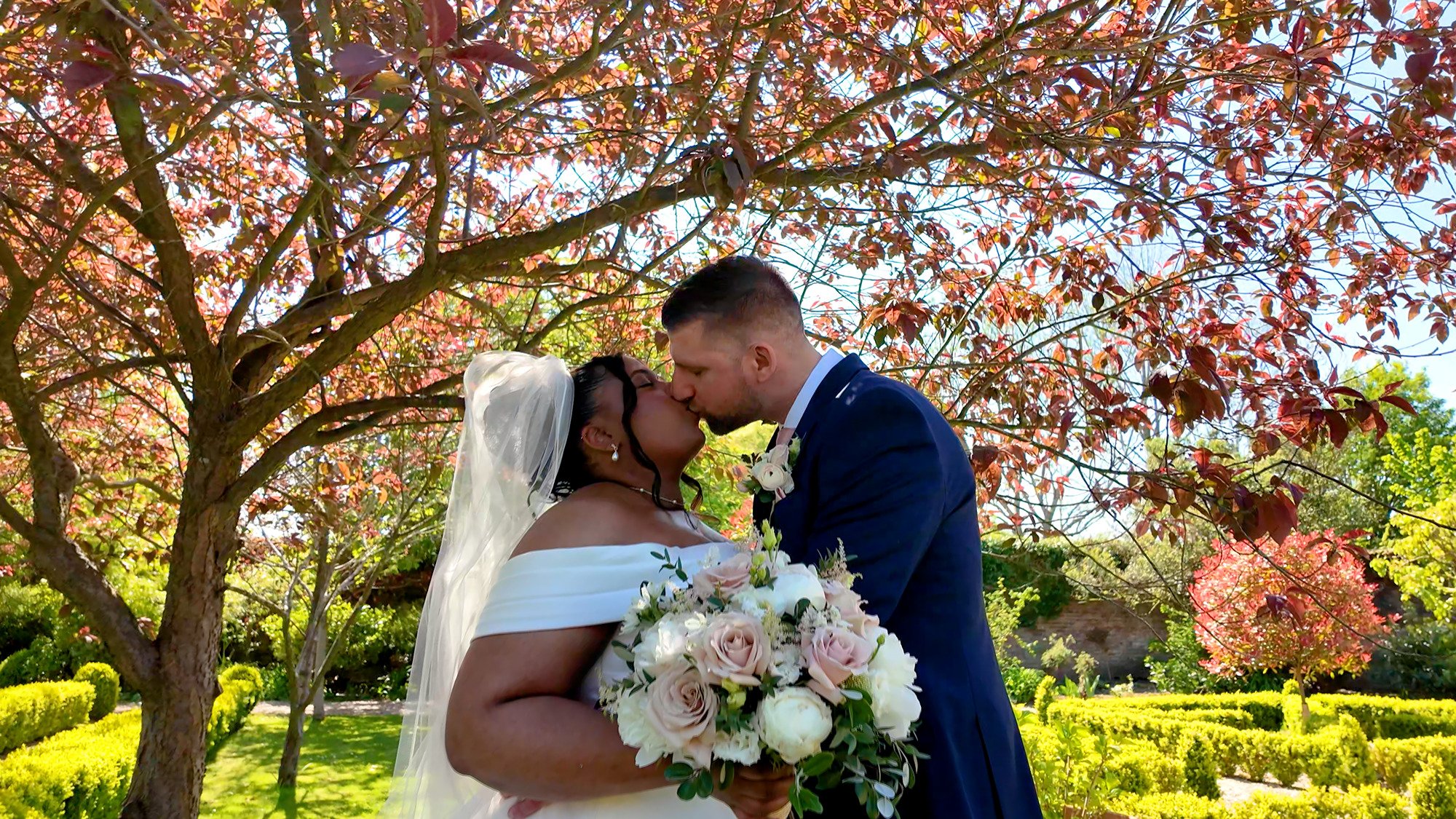 Monique & Niko 03.jpg
