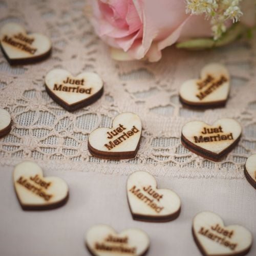 Ginger Ray 'Just Married' Wooden Heart Confetti
