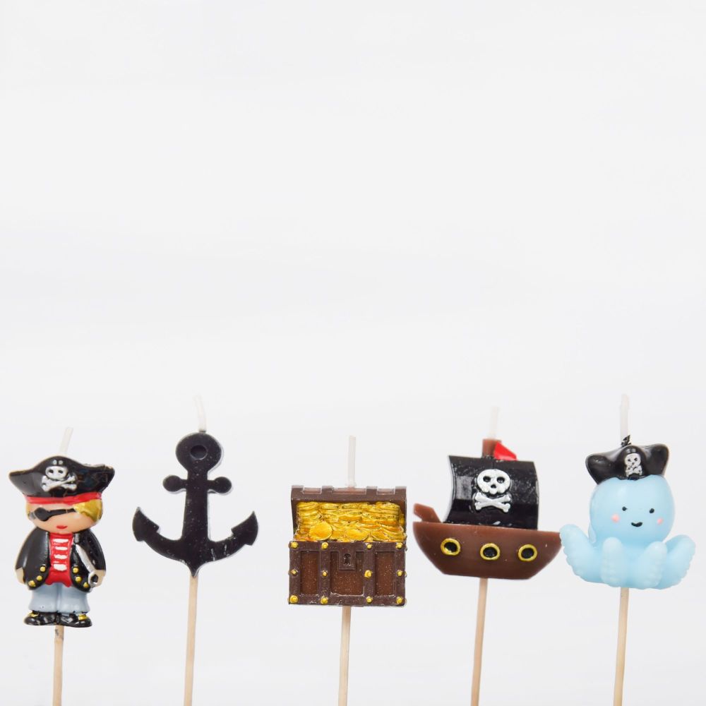 Smiling Faces Pirate Candles