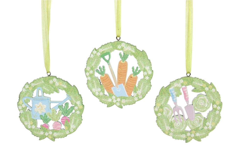 Gisela Graham Wooden Gardening Fretwork Hanging Decoration - Set of 3