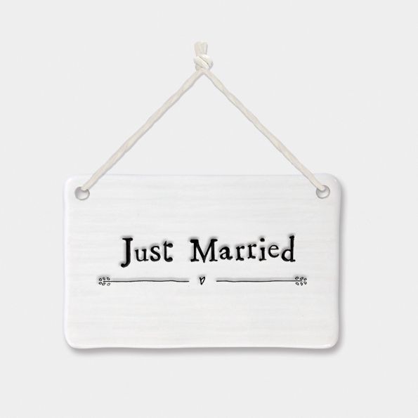 East of India Porcelain 'Just Married' Sign