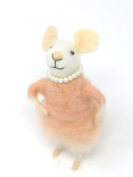 Felt Mouse with Pearl Necklace - Pink