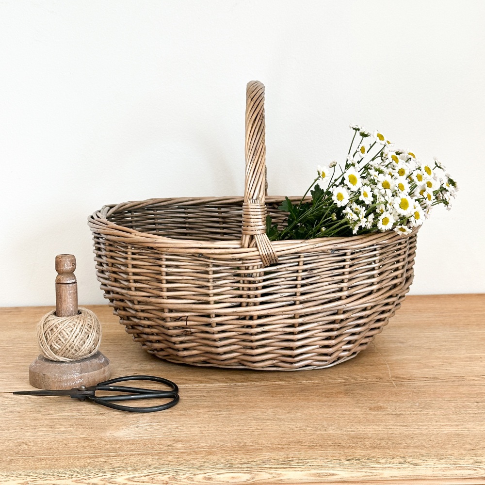 Oval Basket - Antique Wash