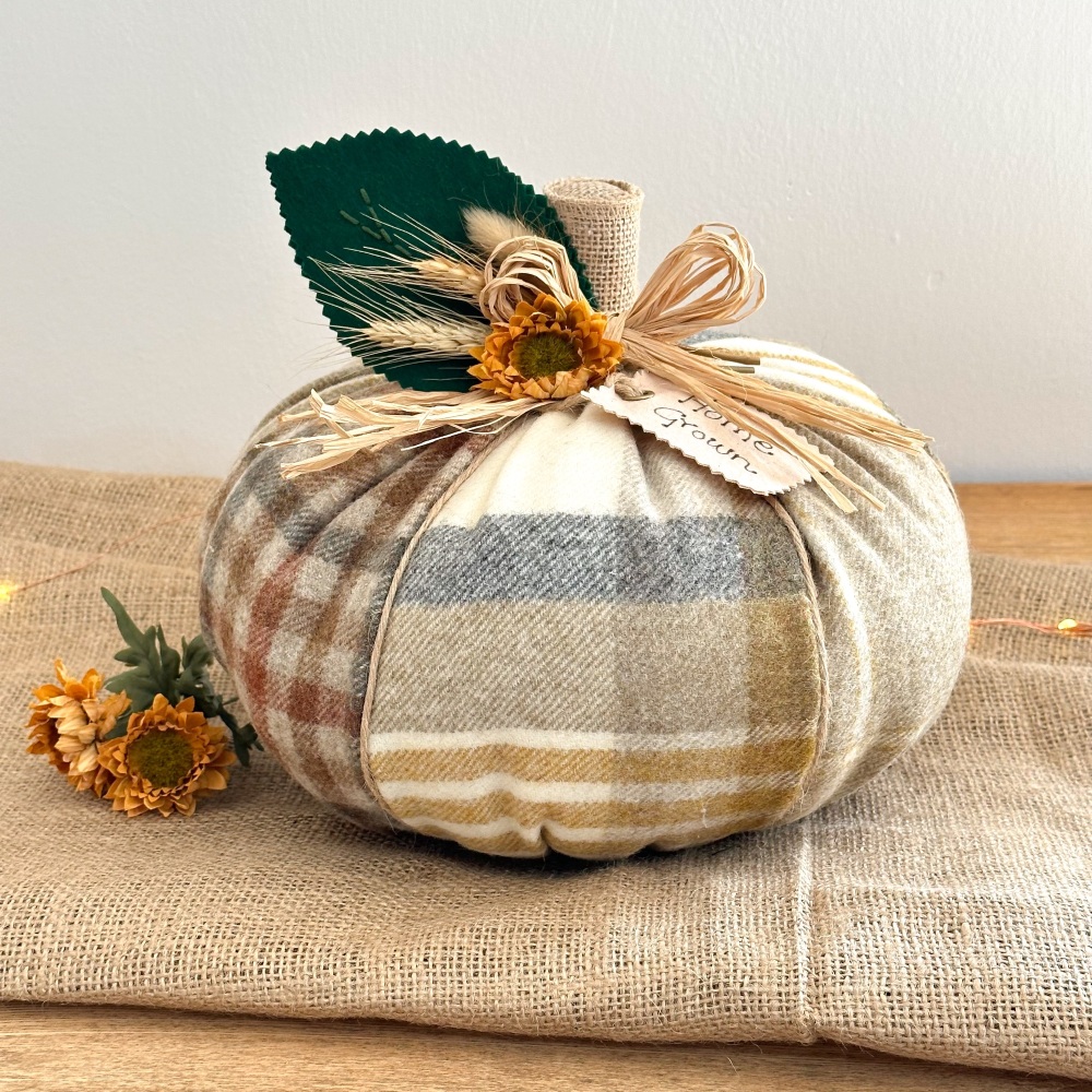Barley - Luxury Wool Pumpkin
