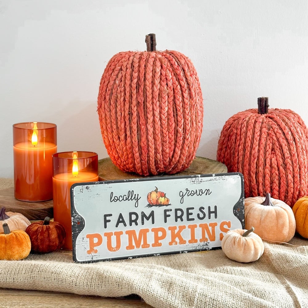 Farm Fresh Pumpkins - Autumnal Sign