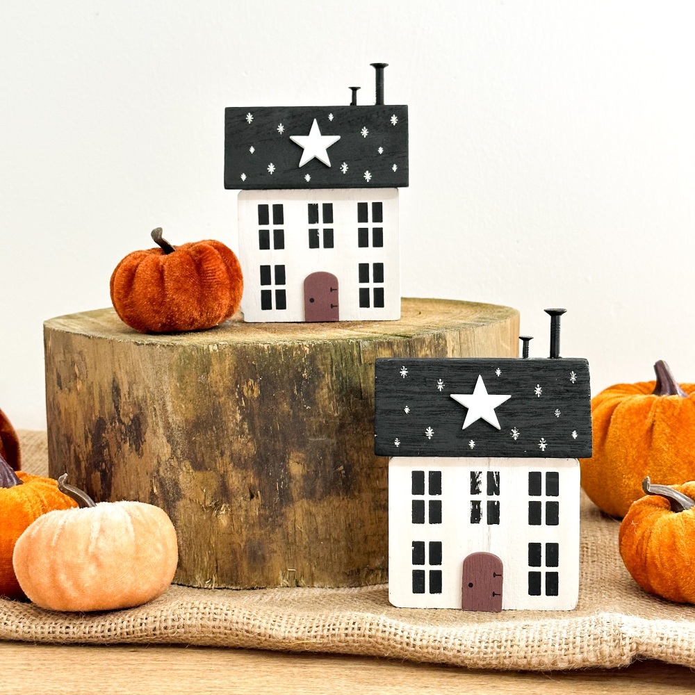 Primitive House - Halloween Decoration