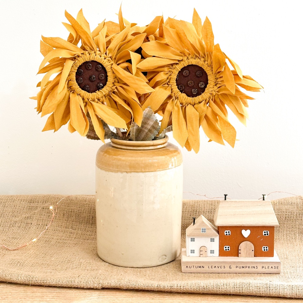Fabric Primitive Sunflowers - Ochre