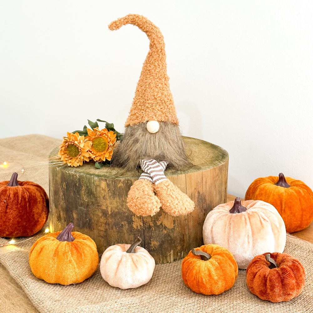 Furry Gonk - Autumnal Decoration