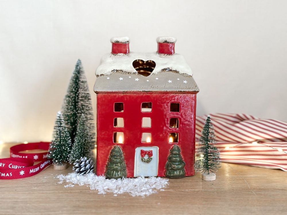 Cranberry Christmas Manor - Tea Light House