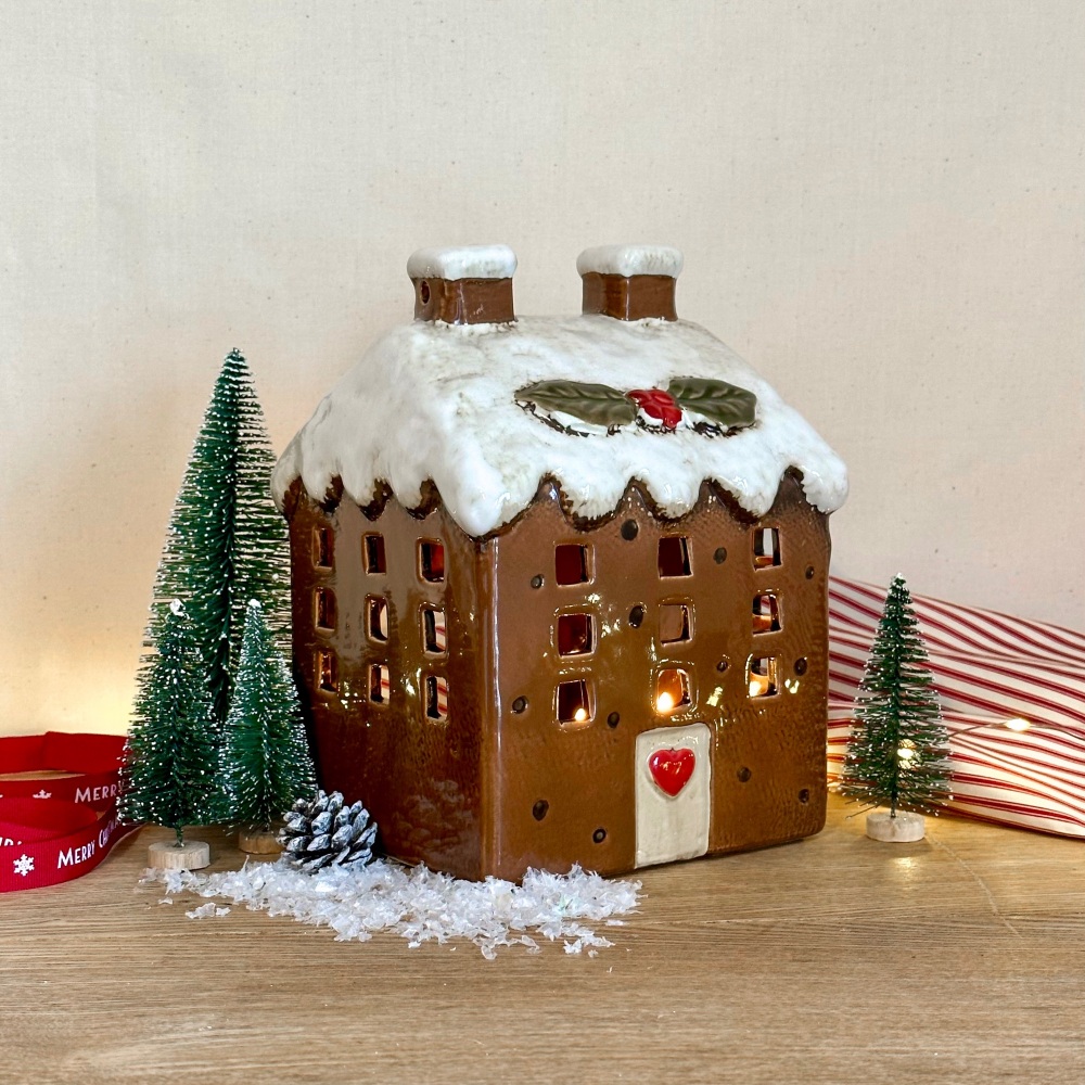 Christmas Pudding Manor - Tea Light House
