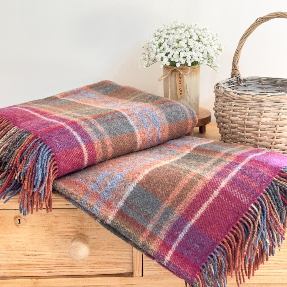 Wild Heather - Large Wool Throw