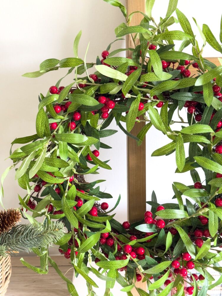 Cranberry - Faux Christmas Wreath