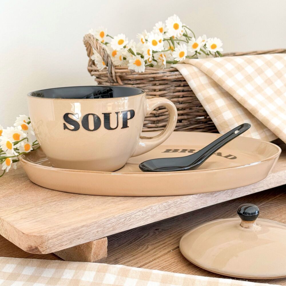 Rustic Comfort - Soup Bowl, Bread Plate + Spoon Set