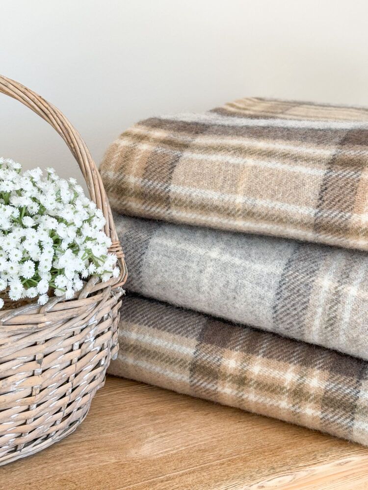 Granite - Large Wool Throw