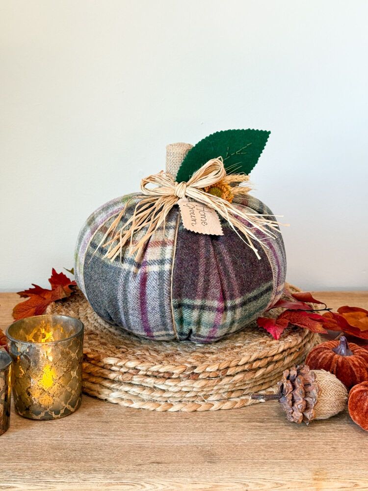 Harris - Heritage Wool Pumpkin