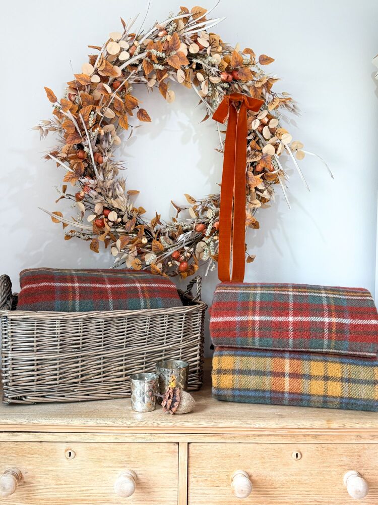 Nevis - Large Wool Throw