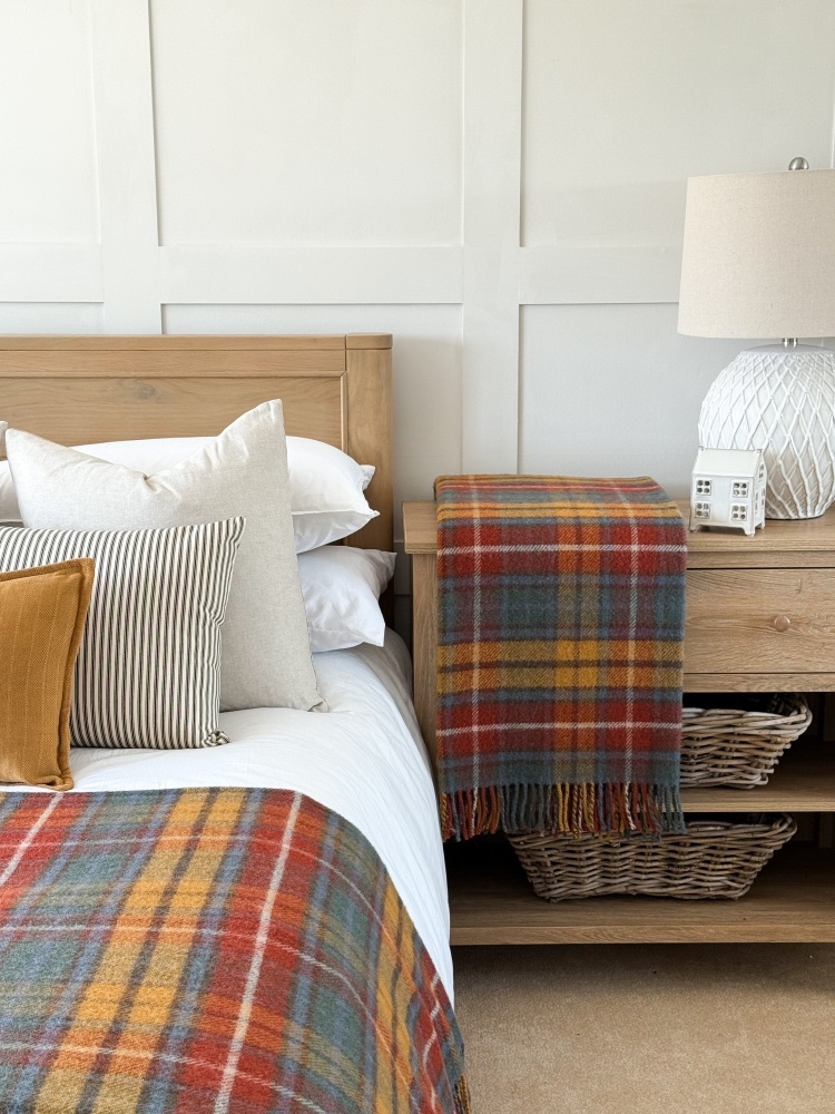 Glenmore - Large Wool Throw