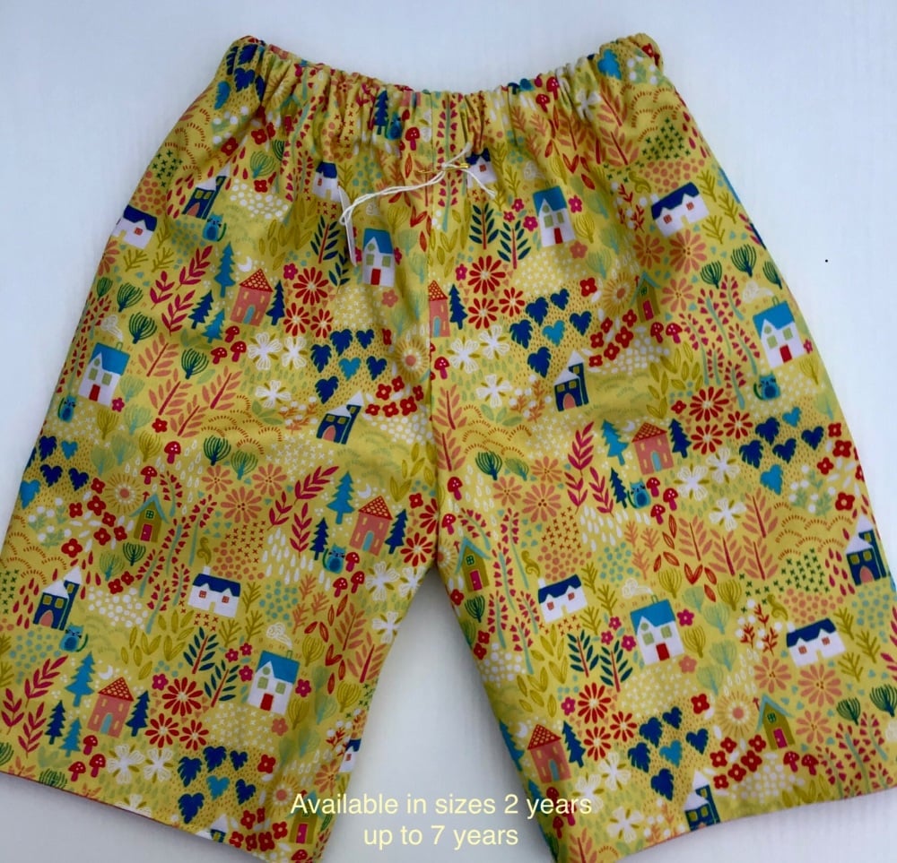 Cargo Style Reversible Shorts with Tractors and Diggers - 2 years