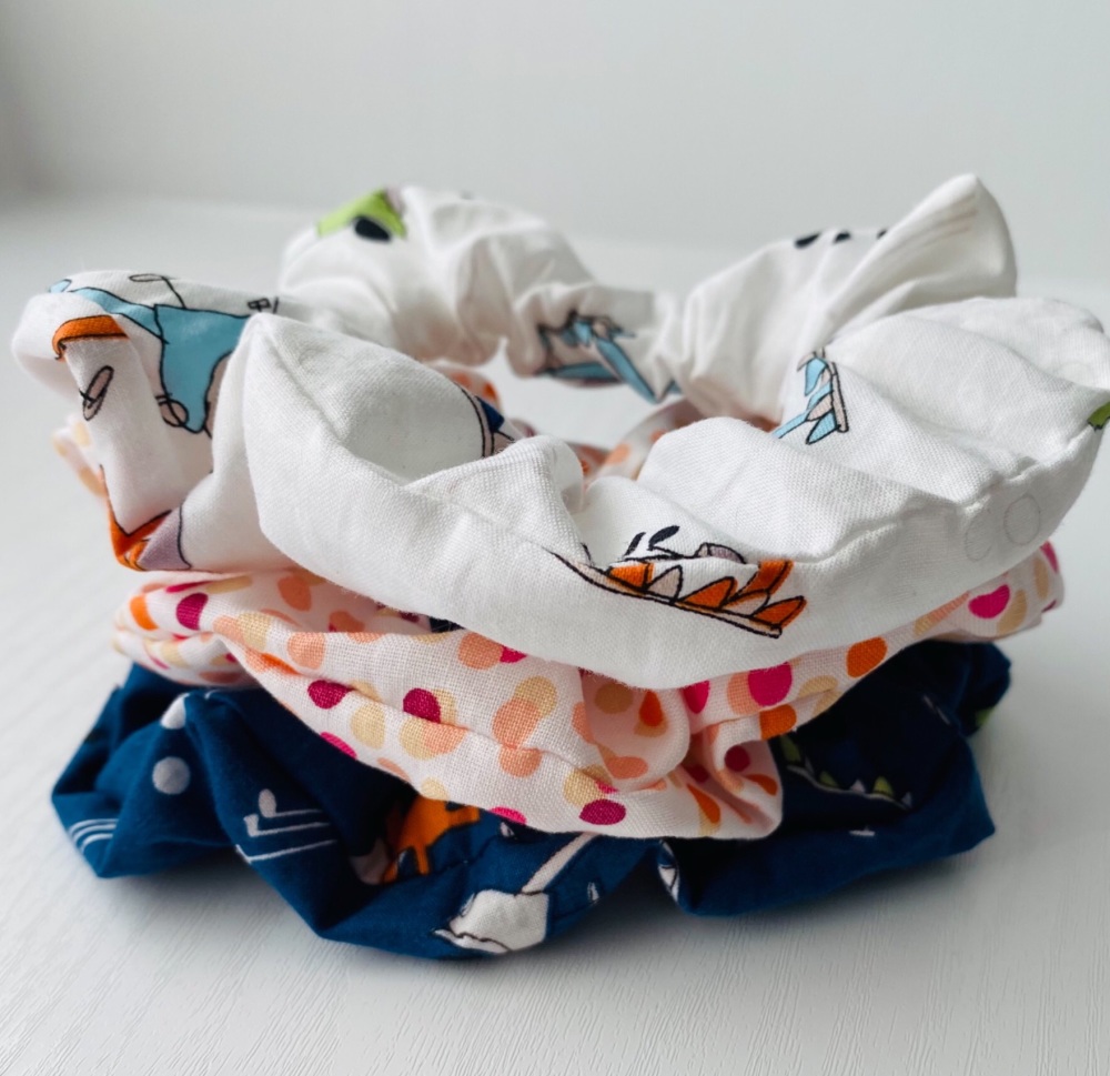 Set of 3 hair scrunchies for golfers