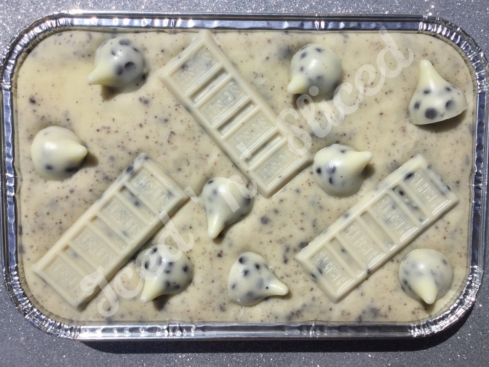 Hershey's Cookies & Cream fudge tray