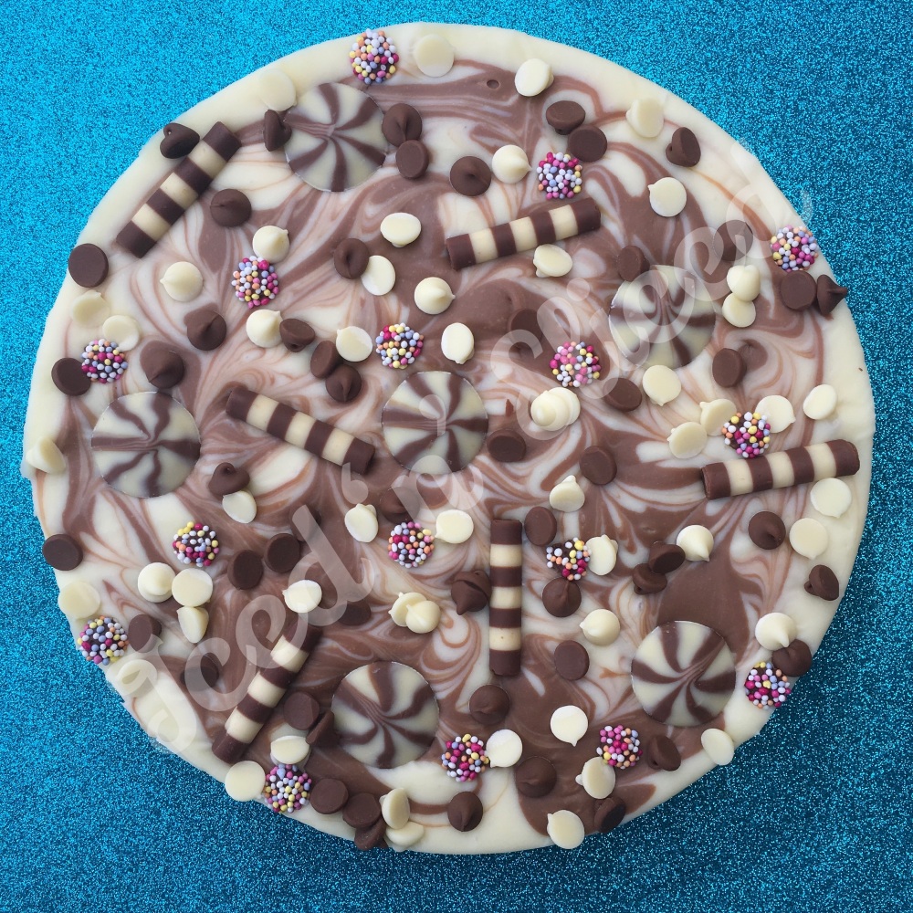 Out of this swirled fudge pizza