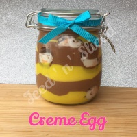 Creme Egg giant pot of fudge
