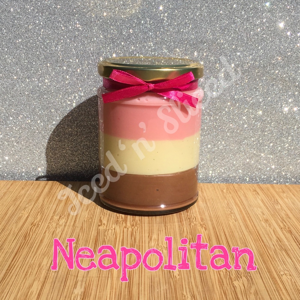 Neapolitan little pot of fudge