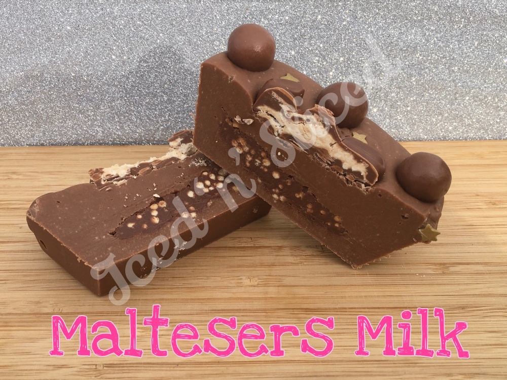 Maltesers Milk mini fudge loaf