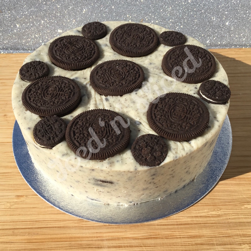 Cookies & Cream solid fudge cake