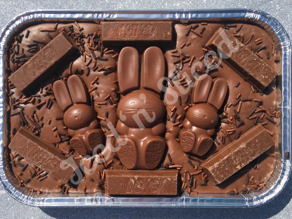 BUY IT NOW - KitKat Bunny fudge tray