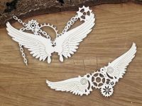 Steampunk Flying Hearts - Small Chained Wings (4759)