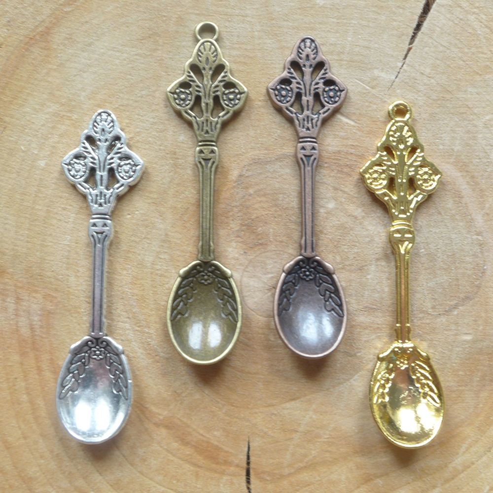 Assorted Colour Mini Spoons (C087)