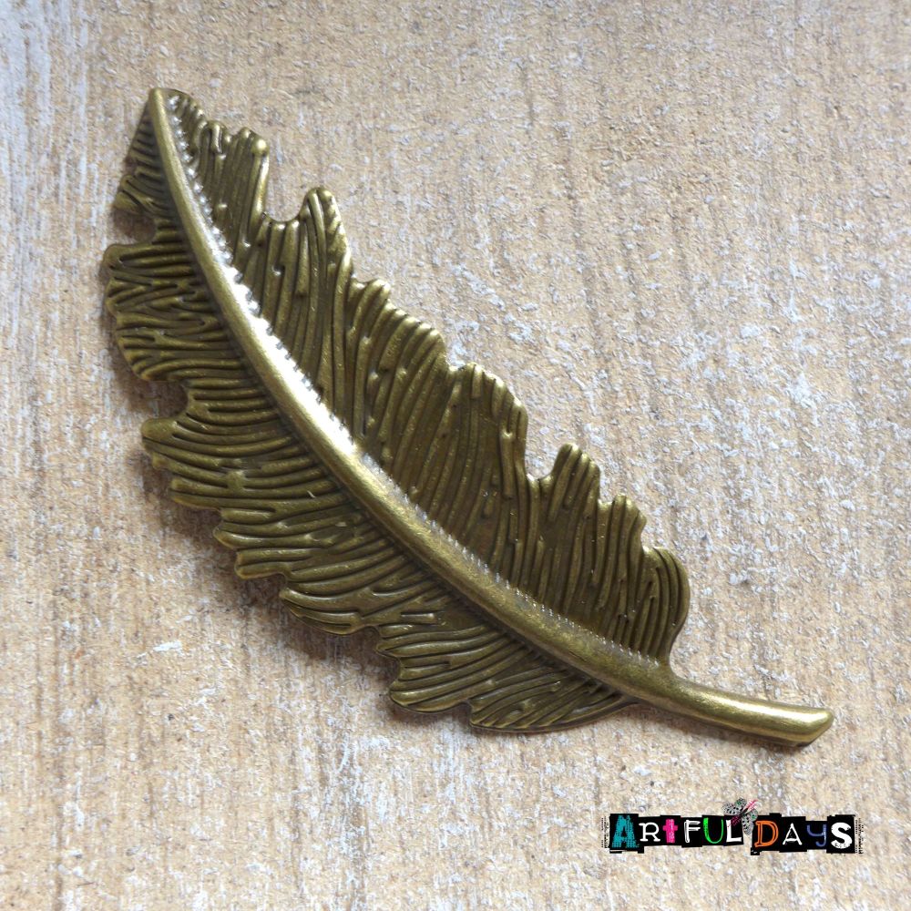 Large Bronze Feather (C001)