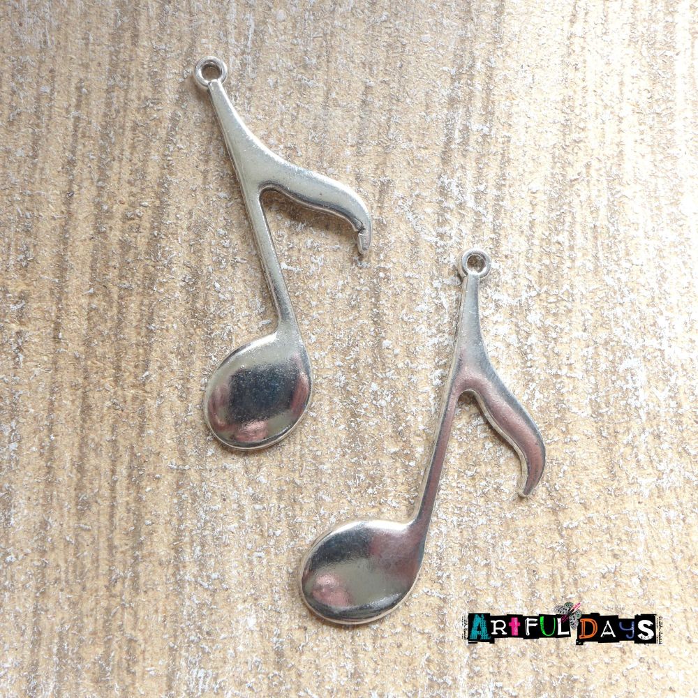 Musical Notes Charms (C085)